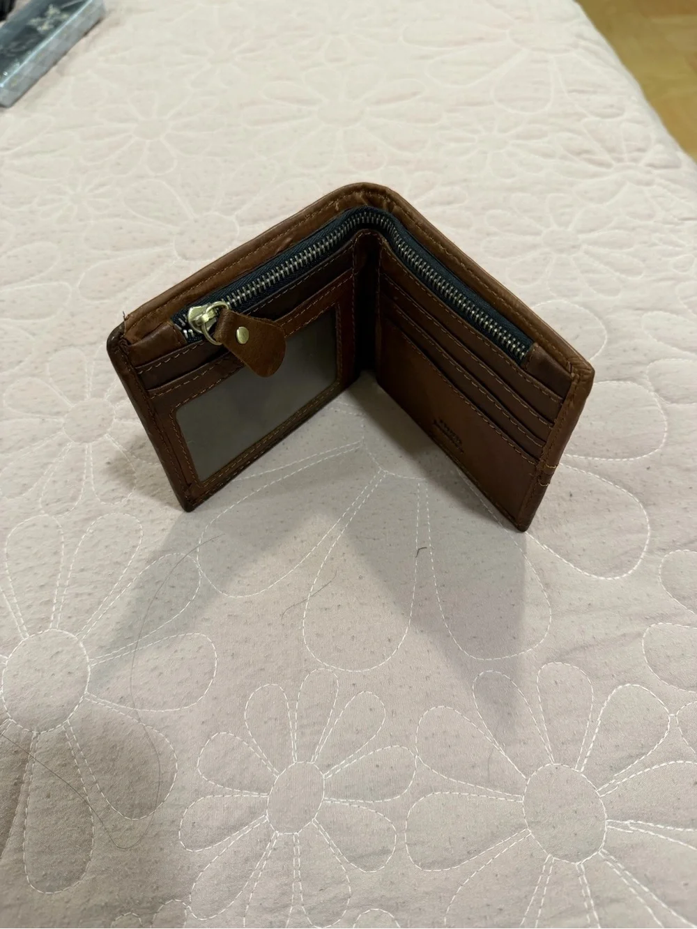 Leather Men's Bifold Wallet - Brown